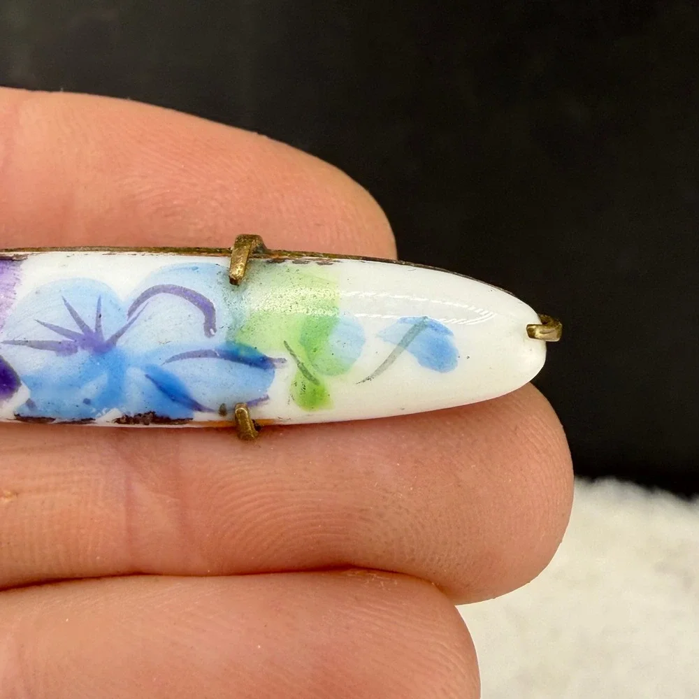 Vintage Victorian Hand Painted Porcelain Bar Brooch Gold Tone White Purple Blue
